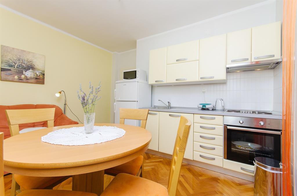 Apartment Kampanel Vela Luka Eksteriør billede